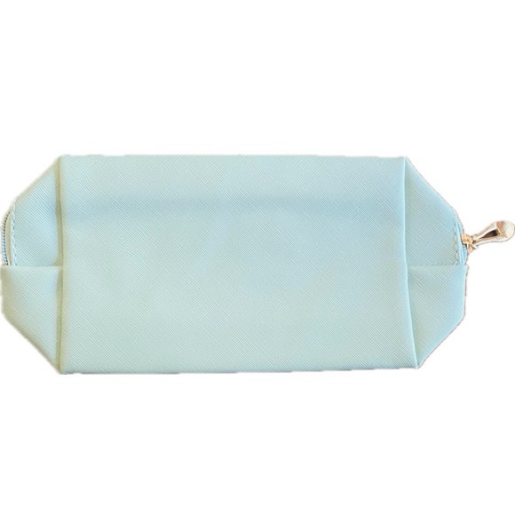 “HAIR” Cosmetic Makeup Bag, Patch Chenille Letter. Multi-colored. - Picture 3 of 4